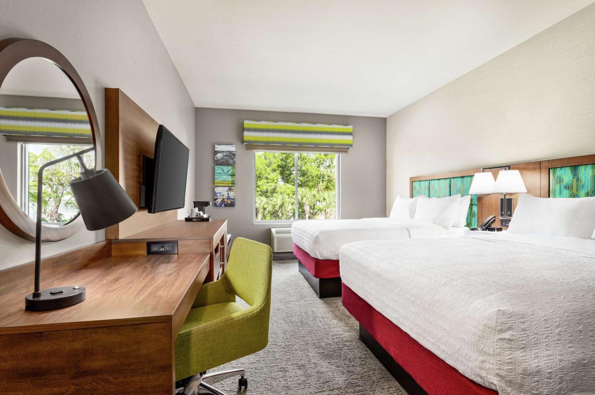Hampton Inn & Suites Miami, Kendall, Executive Airport Country Walk Екстер'єр фото
