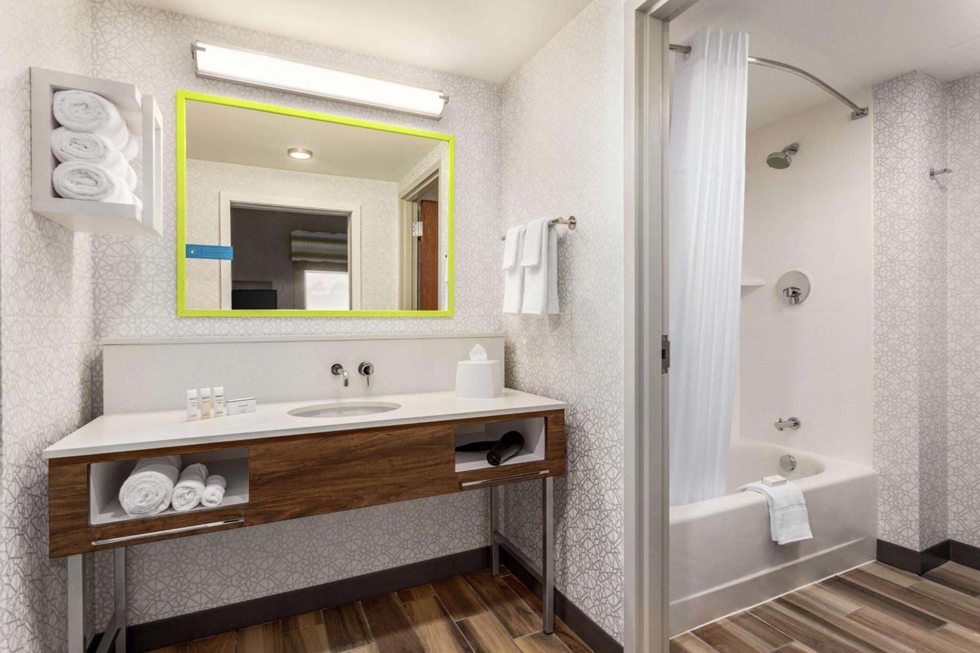 Hampton Inn & Suites Miami, Kendall, Executive Airport Country Walk Екстер'єр фото
